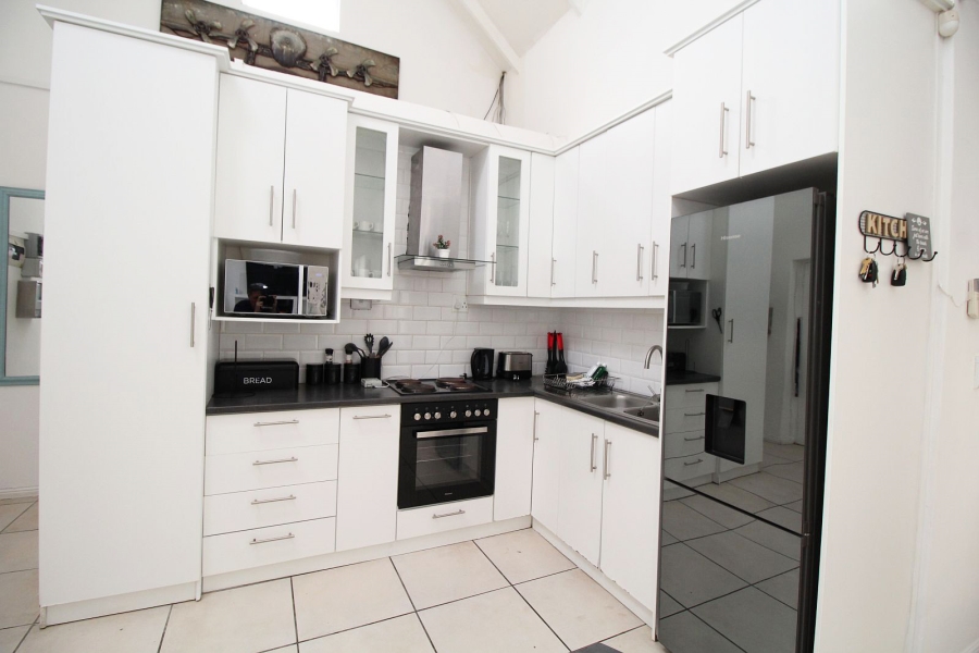 3 Bedroom Property for Sale in Paternoster Western Cape